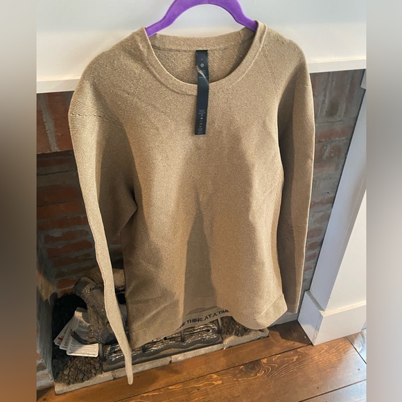 Mens LuLuLemon New Venture Crewneck Sweater in Heathered Ceramic Brown Small - Picture 4 of 10